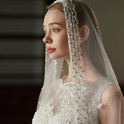 Beaded plain tulle bridal veil single-layer lightweight sheer wedding headpiece with hair comb