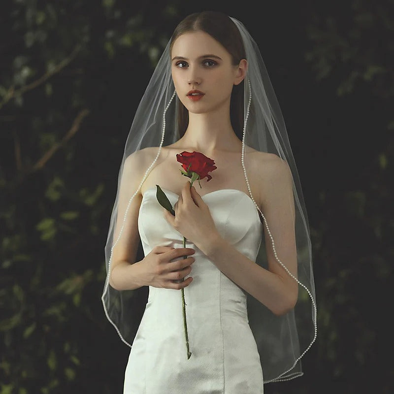 Milky white lace mesh bridal veil mid-length sheer wedding headwear on mannequin