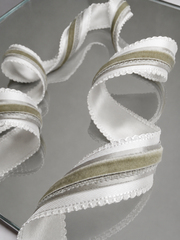 要改Elegant Cream Satin Ribbon Trio Set – Butter Yellow, Soft Gold & Ivory Decorative Ribbons for Gift Wrapping, Fashion Styling & Luxury DIY Crafts（副本）（副本）（副本）（副本）