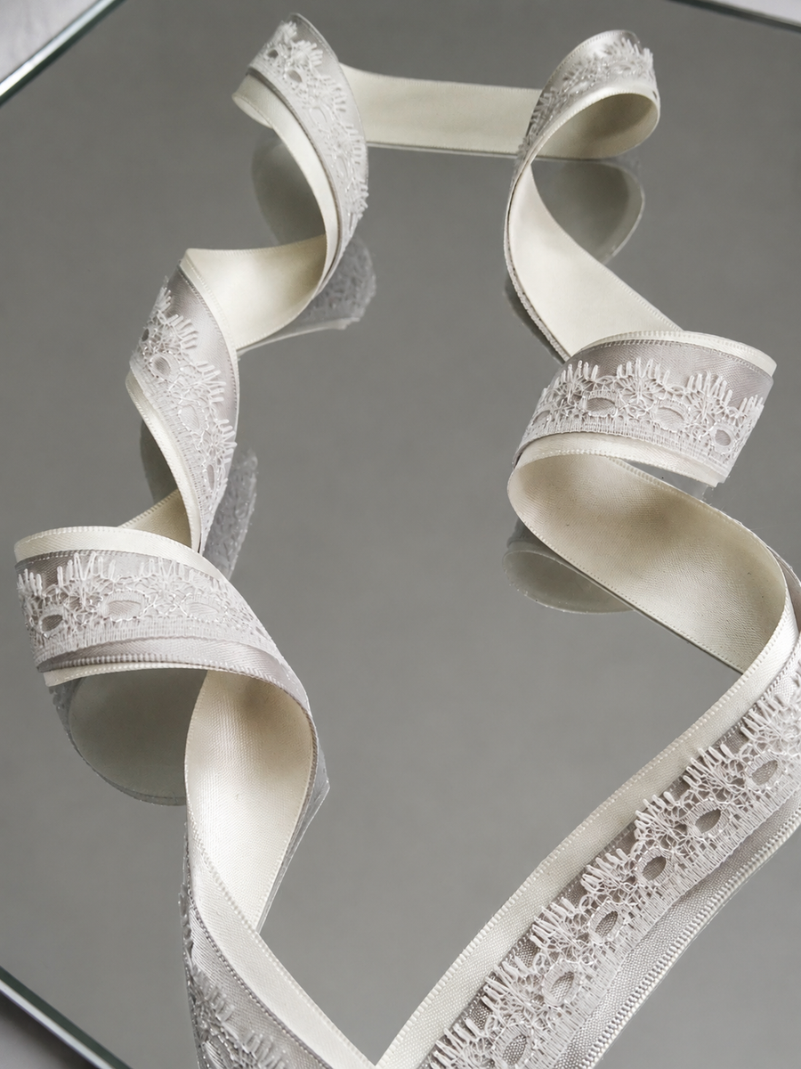 要改Elegant Cream Satin Ribbon Trio Set – Butter Yellow, Soft Gold & Ivory Decorative Ribbons for Gift Wrapping, Fashion Styling & Luxury DIY Crafts（副本）（副本）（副本）（副本）（副本）（副本）（副本）（副本）（副本）（副本）（副本）（副本）（副本）