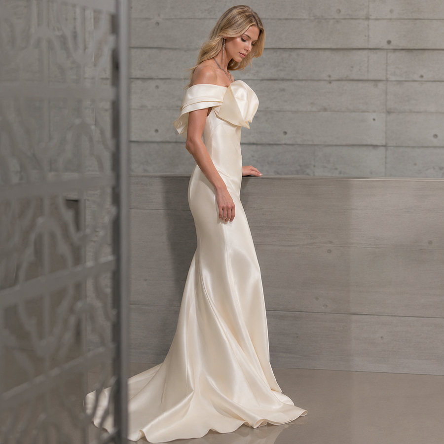 Ivory Sculpted Satin Mermaid Elegant Evening Dress - Off-Shoulder Formal Occasion Gown