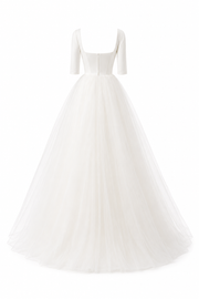 Minimalist Square Neck Tulle Ball Gown - Elegant Couture Wedding Dress