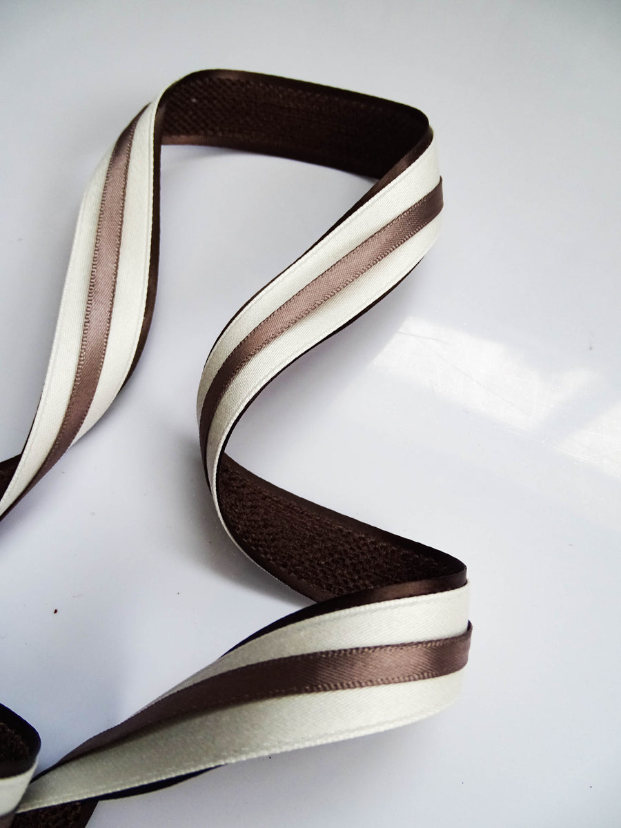 要改Elegant Cream Satin Ribbon Trio Set – Butter Yellow, Soft Gold & Ivory Decorative Ribbons for Gift Wrapping, Fashion Styling & Luxury DIY Crafts（副本）（副本）（副本）（副本）（副本）（副本）