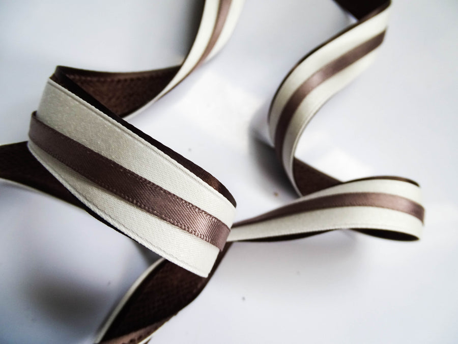 要改Elegant Cream Satin Ribbon Trio Set – Butter Yellow, Soft Gold & Ivory Decorative Ribbons for Gift Wrapping, Fashion Styling & Luxury DIY Crafts（副本）（副本）（副本）（副本）（副本）（副本）