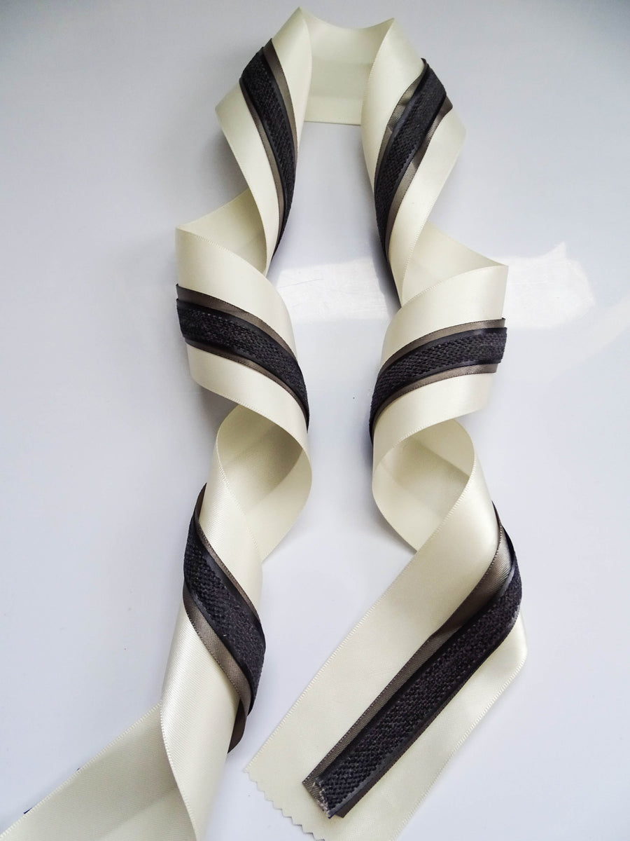 要改Elegant Cream Satin Ribbon Trio Set – Butter Yellow, Soft Gold & Ivory Decorative Ribbons for Gift Wrapping, Fashion Styling & Luxury DIY Crafts（副本）（副本）（副本）（副本）（副本）（副本）（副本）（副本）（副本）（副本）（副本）