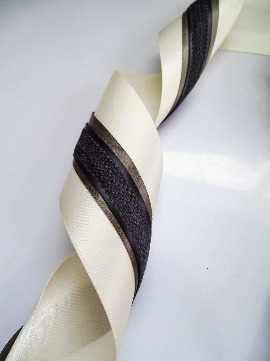 要改Elegant Cream Satin Ribbon Trio Set – Butter Yellow, Soft Gold & Ivory Decorative Ribbons for Gift Wrapping, Fashion Styling & Luxury DIY Crafts（副本）（副本）（副本）（副本）（副本）（副本）（副本）（副本）（副本）（副本）（副本）