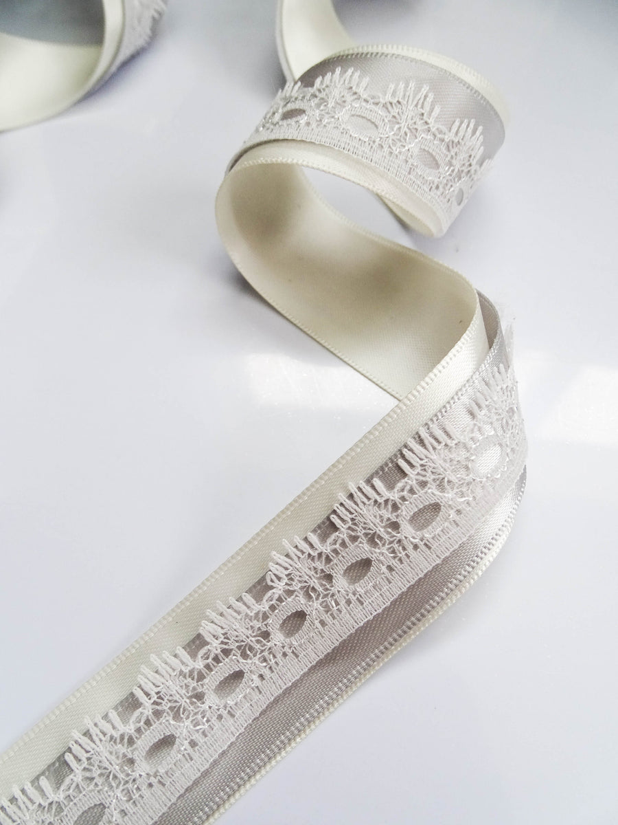 要改Elegant Cream Satin Ribbon Trio Set – Butter Yellow, Soft Gold & Ivory Decorative Ribbons for Gift Wrapping, Fashion Styling & Luxury DIY Crafts（副本）（副本）（副本）（副本）（副本）（副本）（副本）（副本）（副本）（副本）（副本）（副本）（副本）