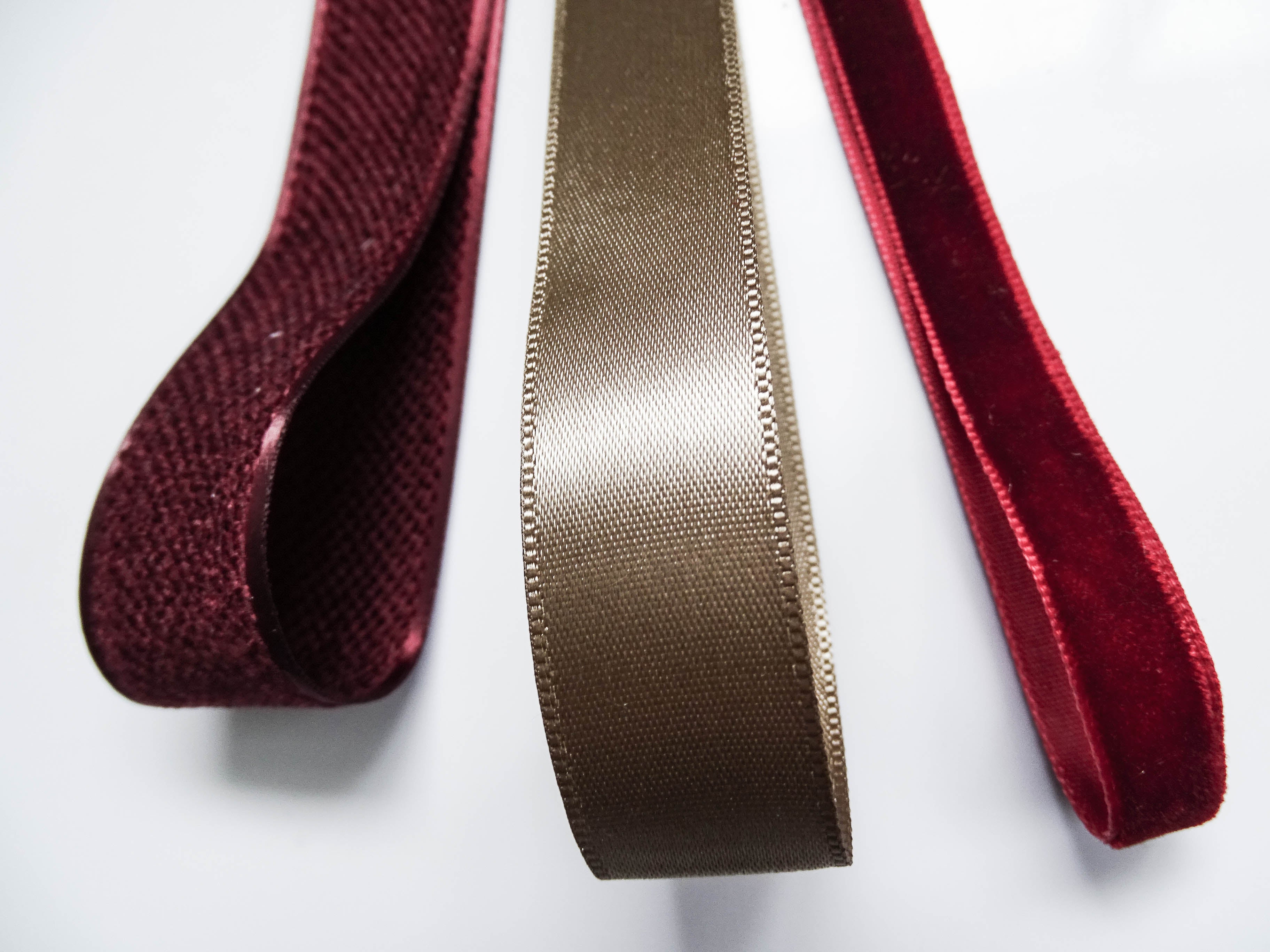 要改Elegant Cream Satin Ribbon Trio Set – Butter Yellow, Soft Gold & Ivory Decorative Ribbons for Gift Wrapping, Fashion Styling & Luxury DIY Crafts（副本）（副本）（副本）（副本）（副本）（副本）（副本）（副本）（副本）（副本）（副本）（副本）（副本）（副本）（副本）（副本）
