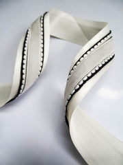 Elegant Ribbon Trio Set – Butter Yellow Satin, Black Ribbon with White Trim & Cream Velvet Decorative Ribbon for Gift Wrapping, Fashion Styling & Luxury DIY Crafts