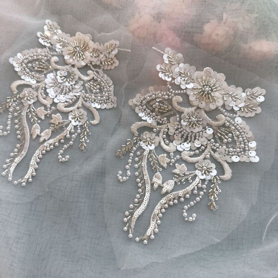 White Bubble Mesh Lace Embroidery Appliqué – DIY Wedding Dress, Curtain & Clothing Fabric (ZH369, 14×19cm)