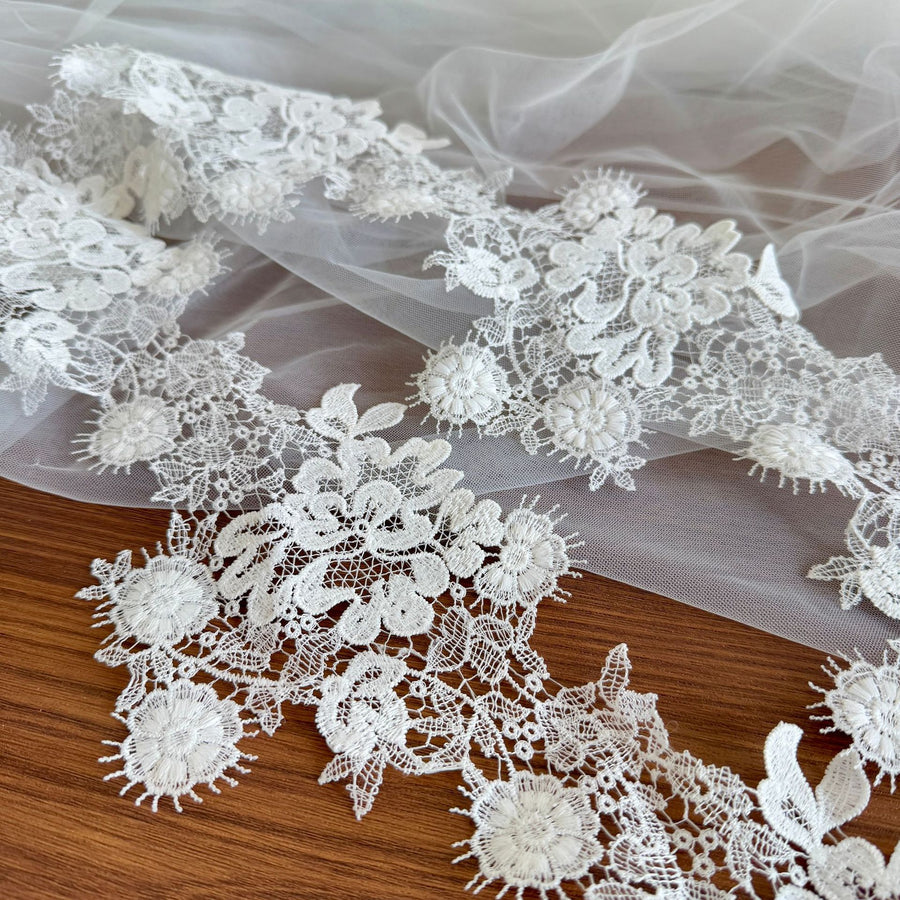 White hollow water-soluble lace accessories Clothing fabric clothing Curtain collar DIY decoration R184