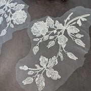 White Sequin Pearl 3D Mesh Flower Handmade Sparkly Fabric Appliqué Lace Patch - High-End Clothing (ZH438)