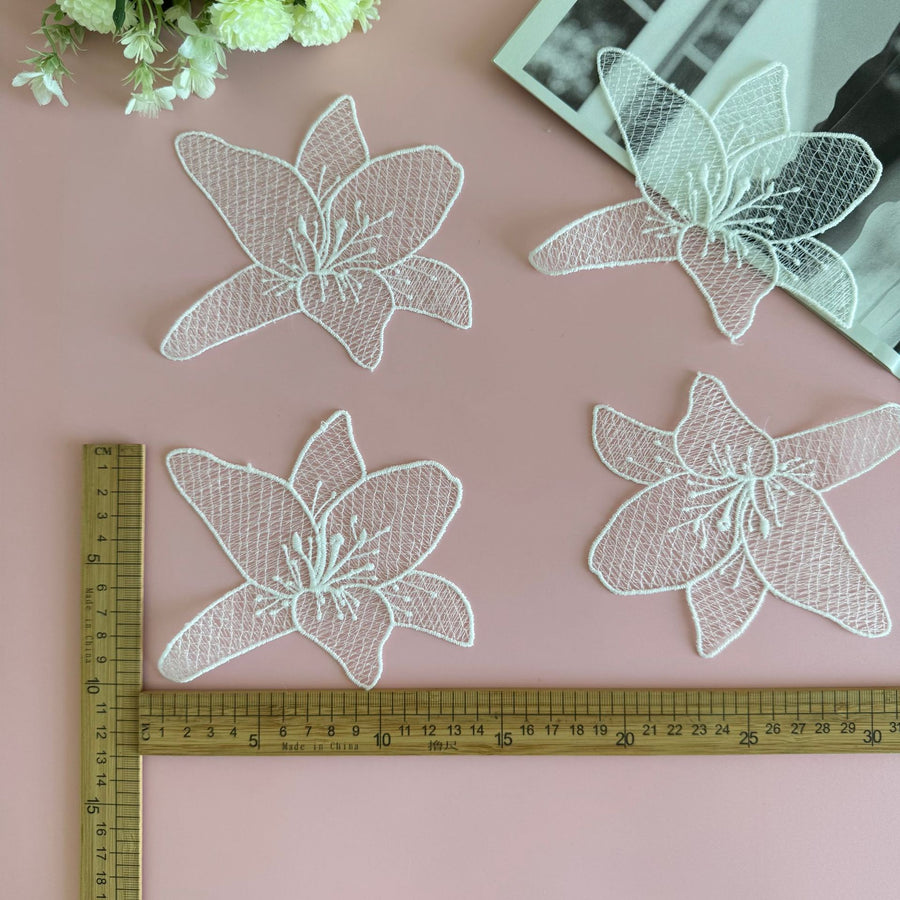 Lily Embroidery Water Soluble Fish Silk Lace - DIY Wedding Dress & Shirt Decoration Accessory (R281)
