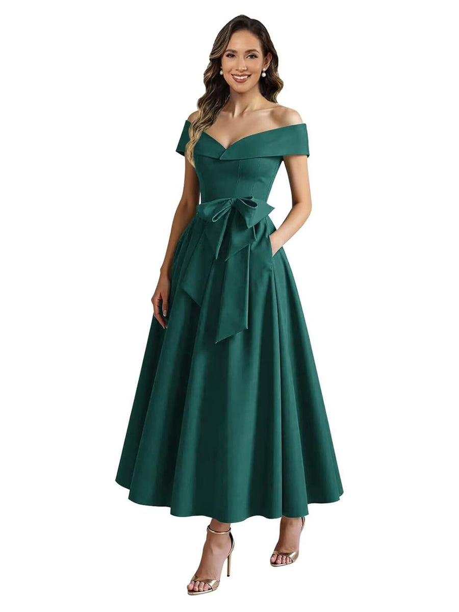 Plus size evening gown for women - satin wedding bridesmaid dress, perfect for annual meetings, performances, and special occasions. flattering and figure-enhancing, designed for curvy women. a stylish choice for mothers