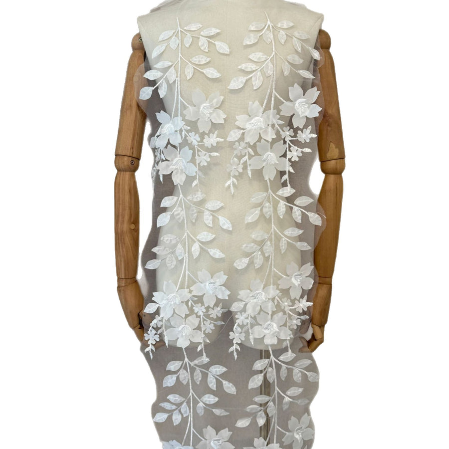 Korean Style White Tulle Mesh Fabric - Fresh Lace, Cute Sequins, Embroidery & 3D Embellishments (ZH472)