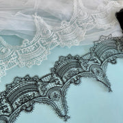 White Polyester Flower Wave Lace Fabric - Curtain, Necklace & Clothing Embroidery DIY Accessory (R175)