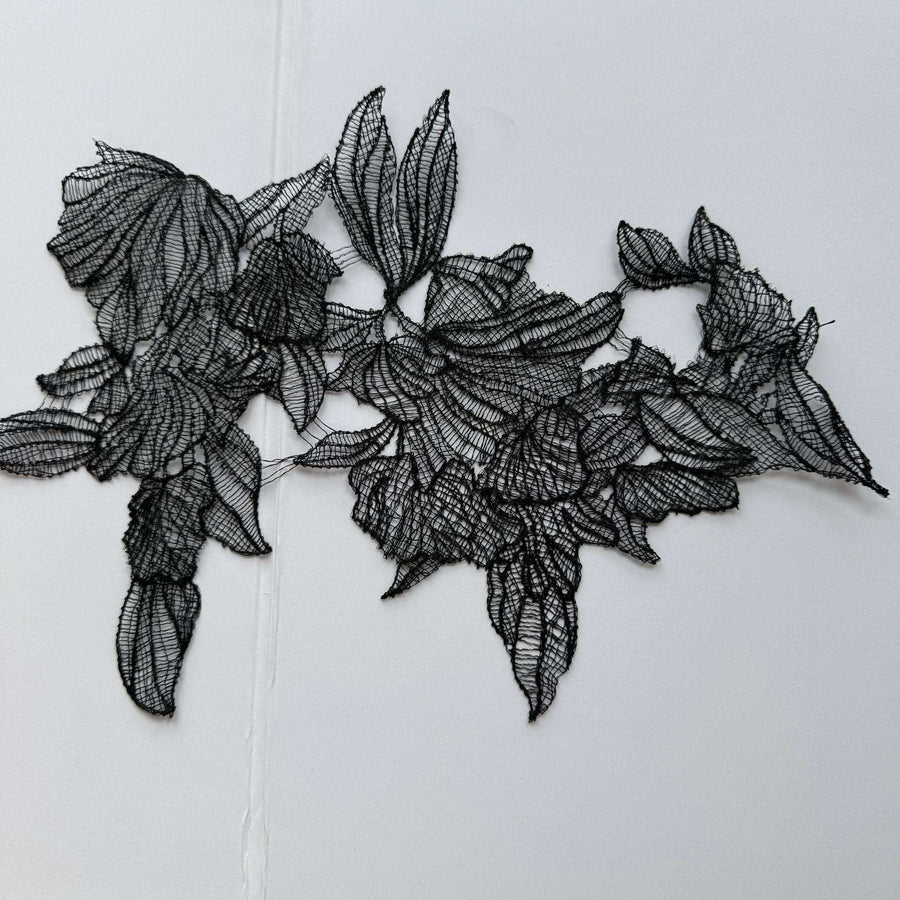 White Hollow Fish Silk Lace with delicate embroidery for bridal veils and wedding dress decoration