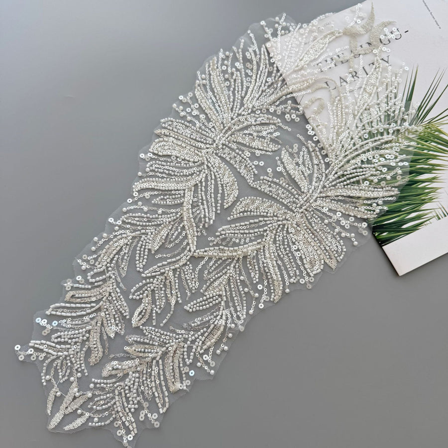 High-End Embroidered Lace Trim Appliqué - Embroidered Floral Lace Patch for Wedding Dresses & Apparel (ZH445)