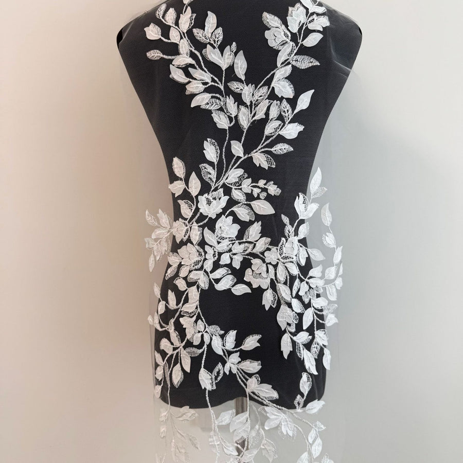 3D Laser Embroidered Leaf Mesh Fabric – DIY Children's Dress & Hanfu Material (ZH473)