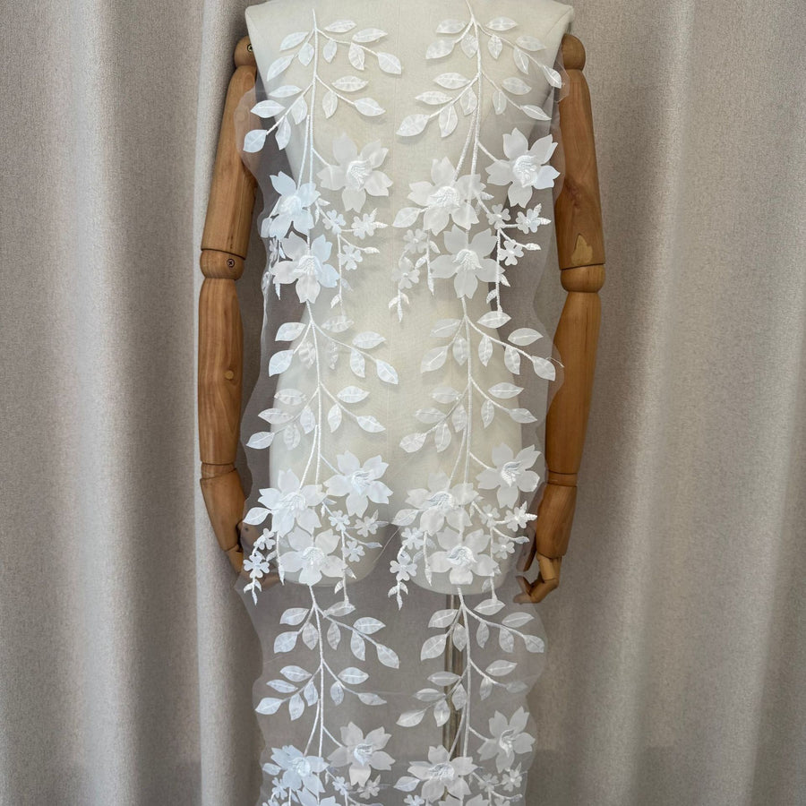 Korean Style White Tulle Mesh Fabric - Fresh Lace, Cute Sequins, Embroidery & 3D Embellishments (ZH472)