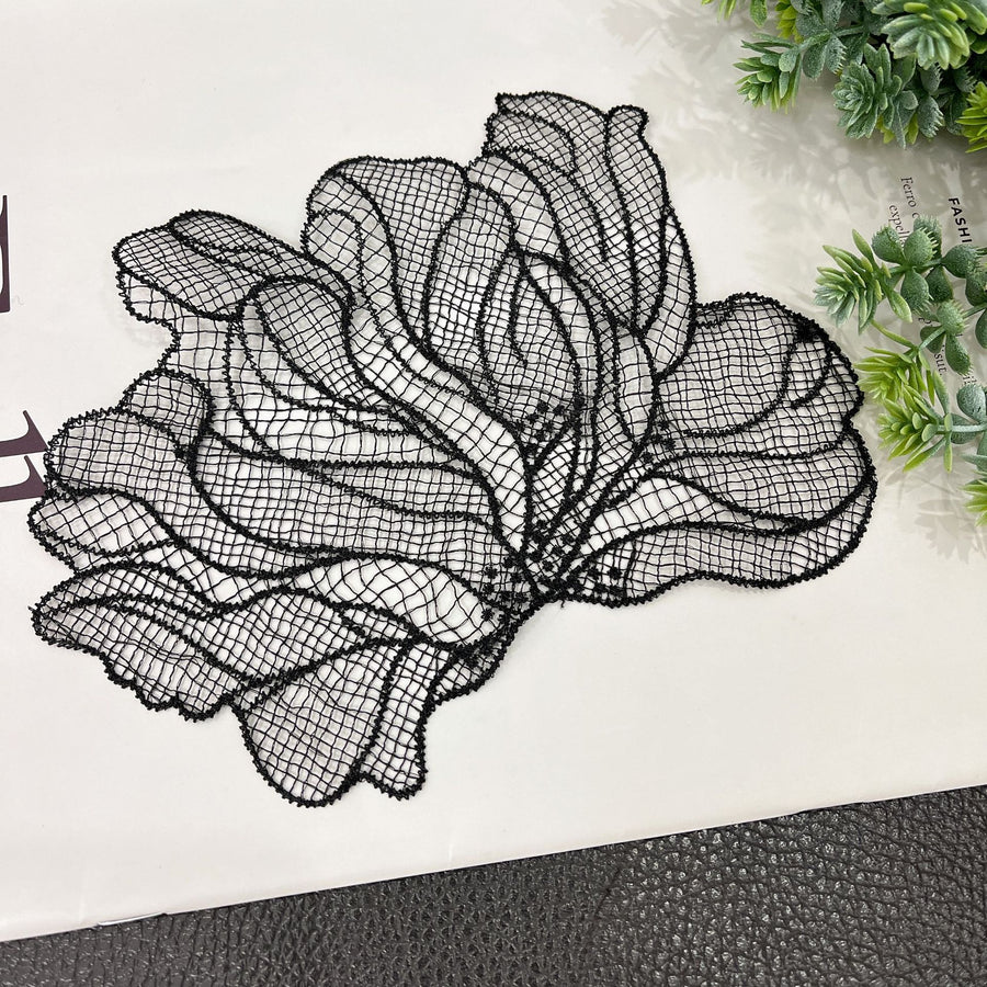 High-quality black and white leaves, fish silk thread, eyelashes, hollow lace, handmade dresses, clothing veil accessories