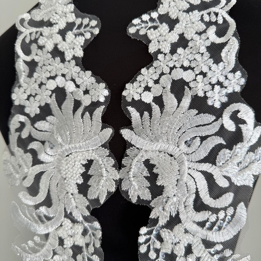 White Heavy Industry Bead Eugen Yarn Lace Flower - Wedding Dress, Dance Dress & Accessories (D105)