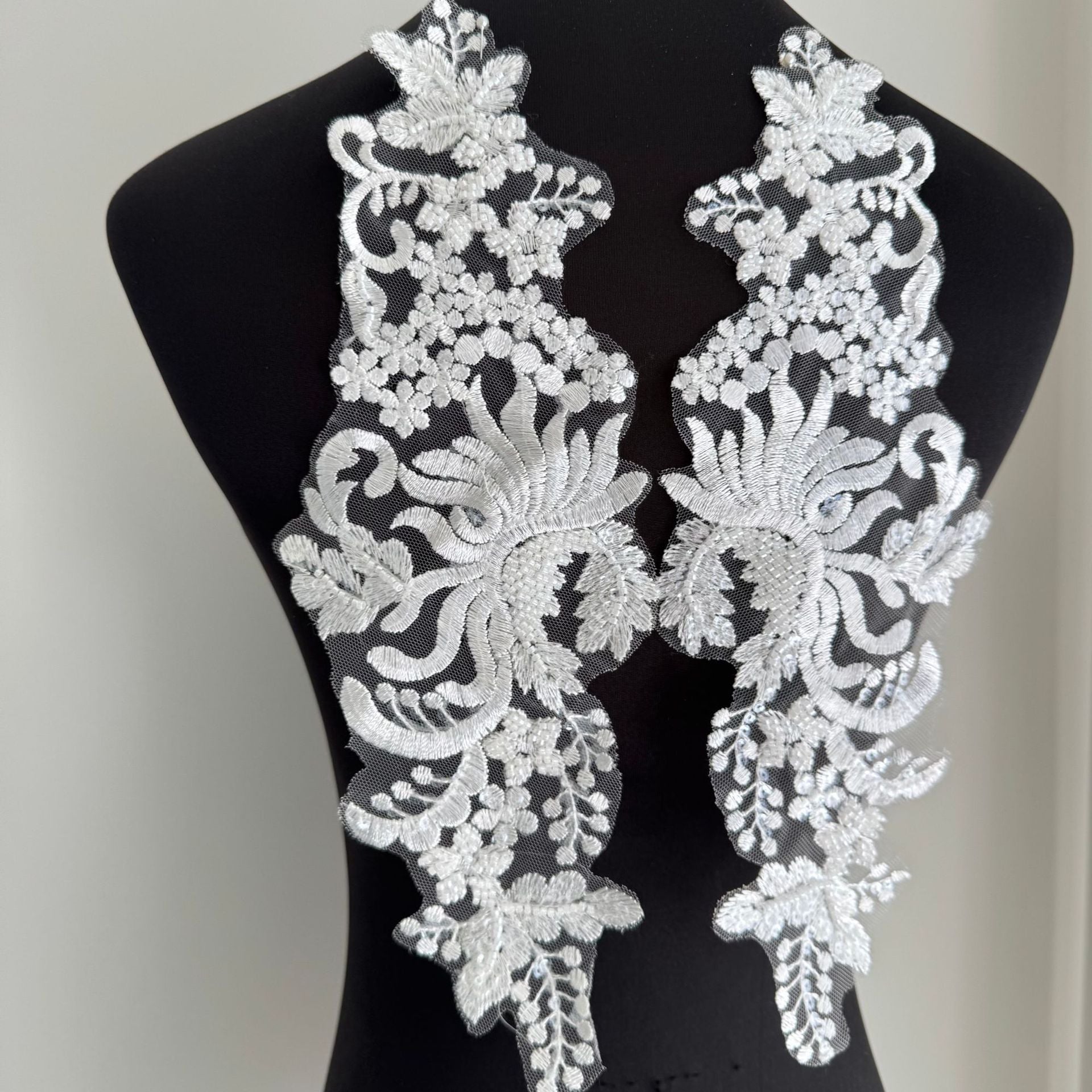 D105 White Heavy Industry Bead Eugen Yarn Lace Flower Dress Wedding Dress Dance Dress Accessories