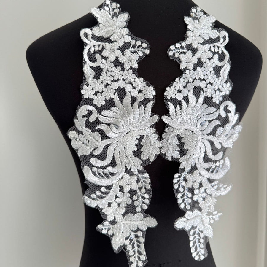 White Heavy Industry Bead Eugen Yarn Lace Flower - Wedding Dress, Dance Dress & Accessories (D105)