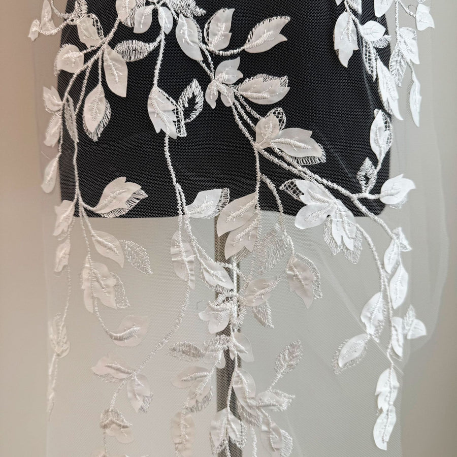 3D Laser Embroidered Leaf Mesh Fabric – DIY Children's Dress & Hanfu Material (ZH473)