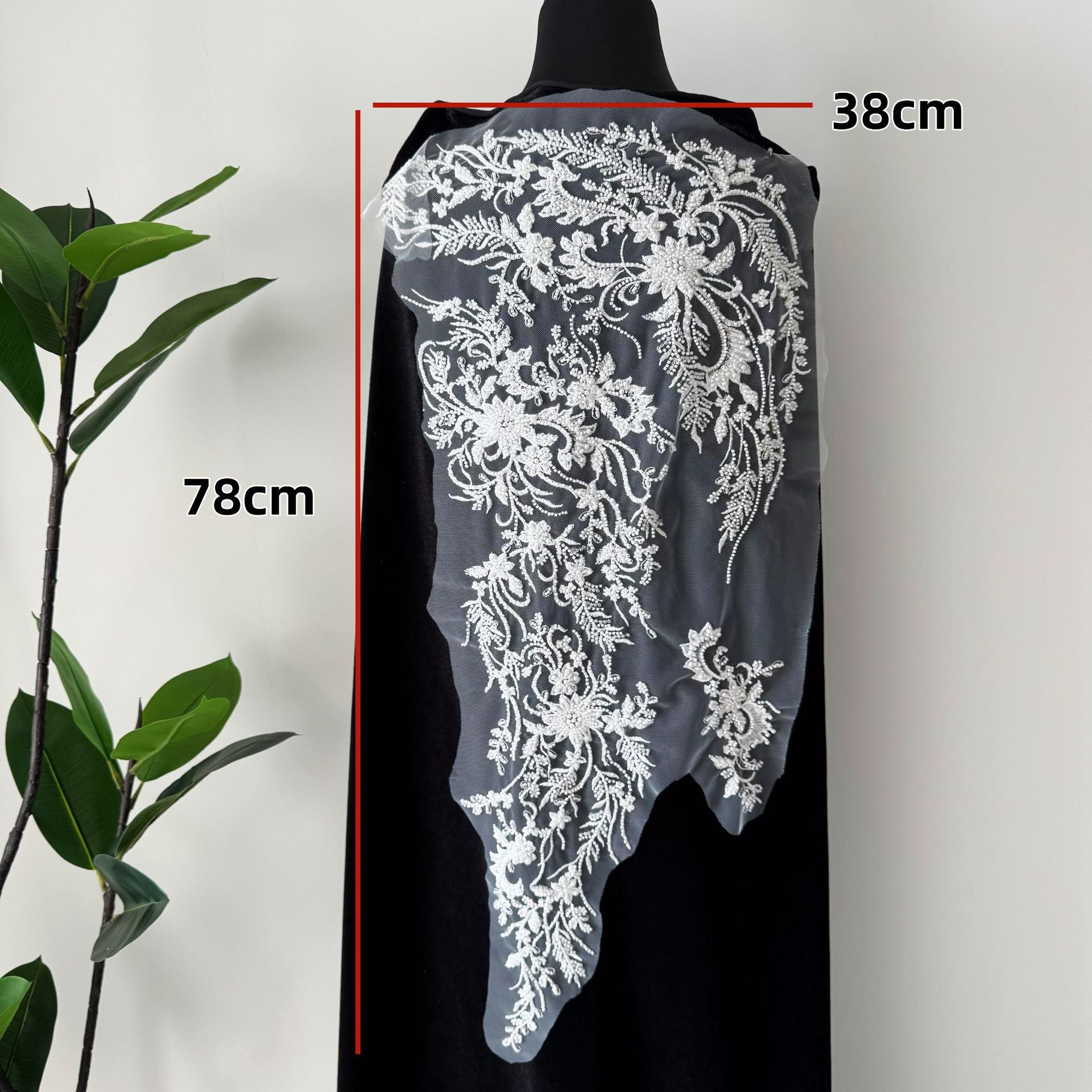 Zh498 high-end beaded gold sequin embroidered lace floral appliqué fabric for wedding dresses, evening gowns, cheongsams, and diy decoration