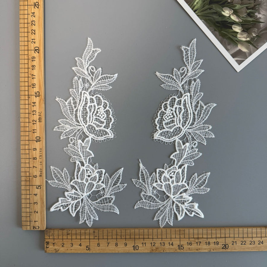 Hollow Lace Embroidery Applique Pair - Fish Silk Thread Headgear & Wedding Dress Collar Accessory (R164)