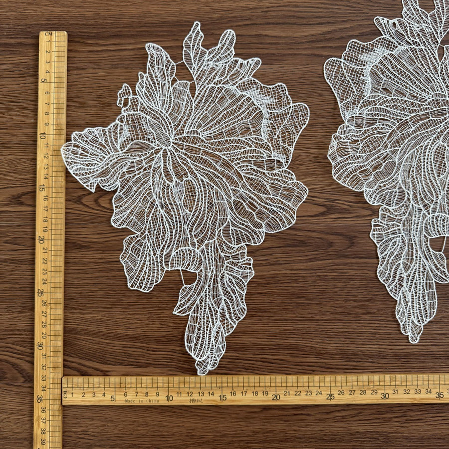 Large Water-Soluble Fish Silk Thread Flower - DIY Clothing, Wedding Dress & Hair Accessory (R270)