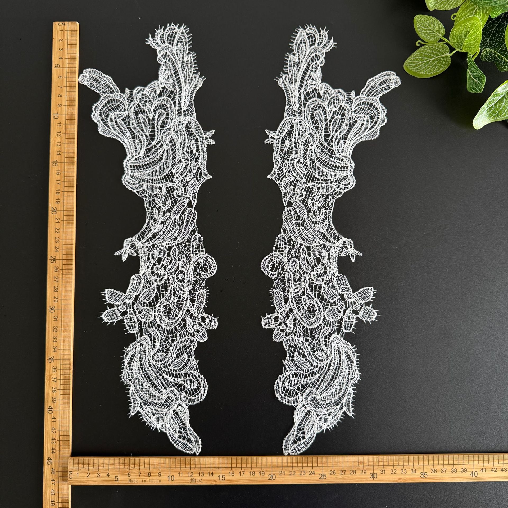Neckline fish silk thread hollow veil wedding dress lace light patch sticker handmade DIY accessories R269