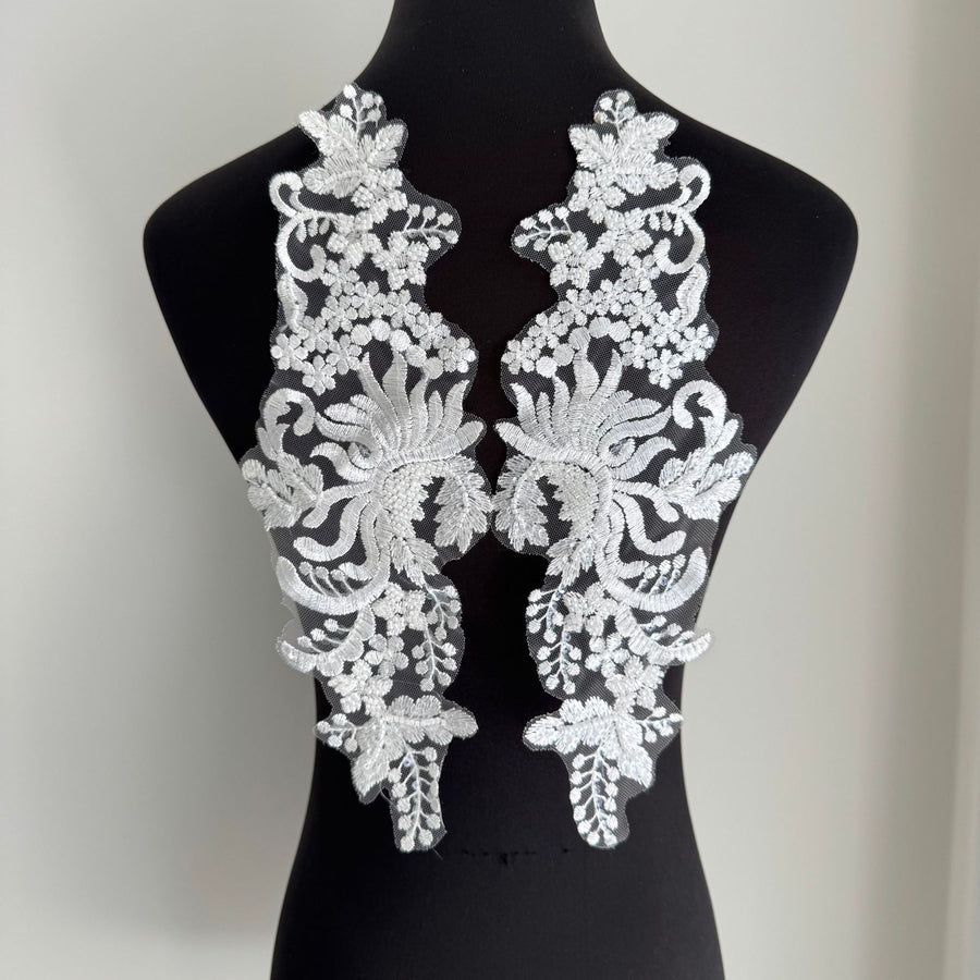 White Heavy Industry Bead Eugen Yarn Lace Flower - Wedding Dress, Dance Dress & Accessories (D105)