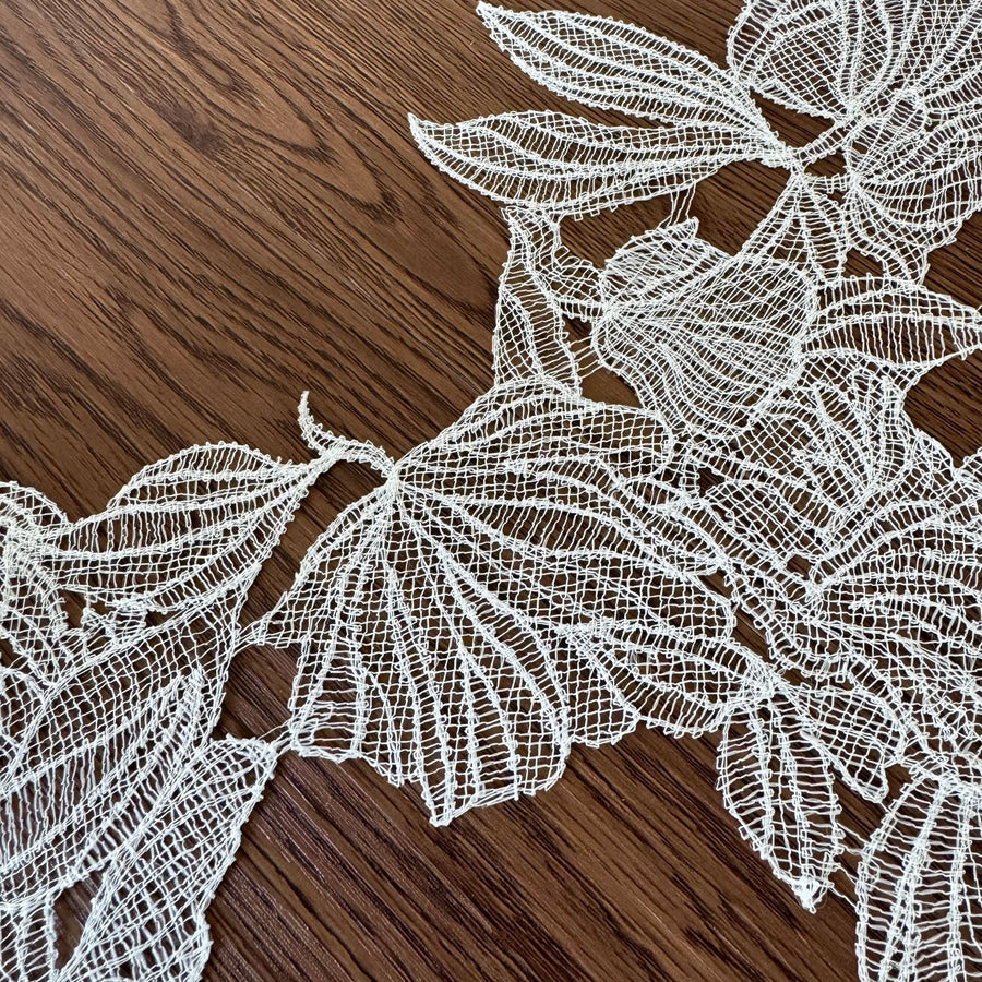New product fresh leaves hollowed out fish silk thread lace, veil wedding dress lace handmade diyR99