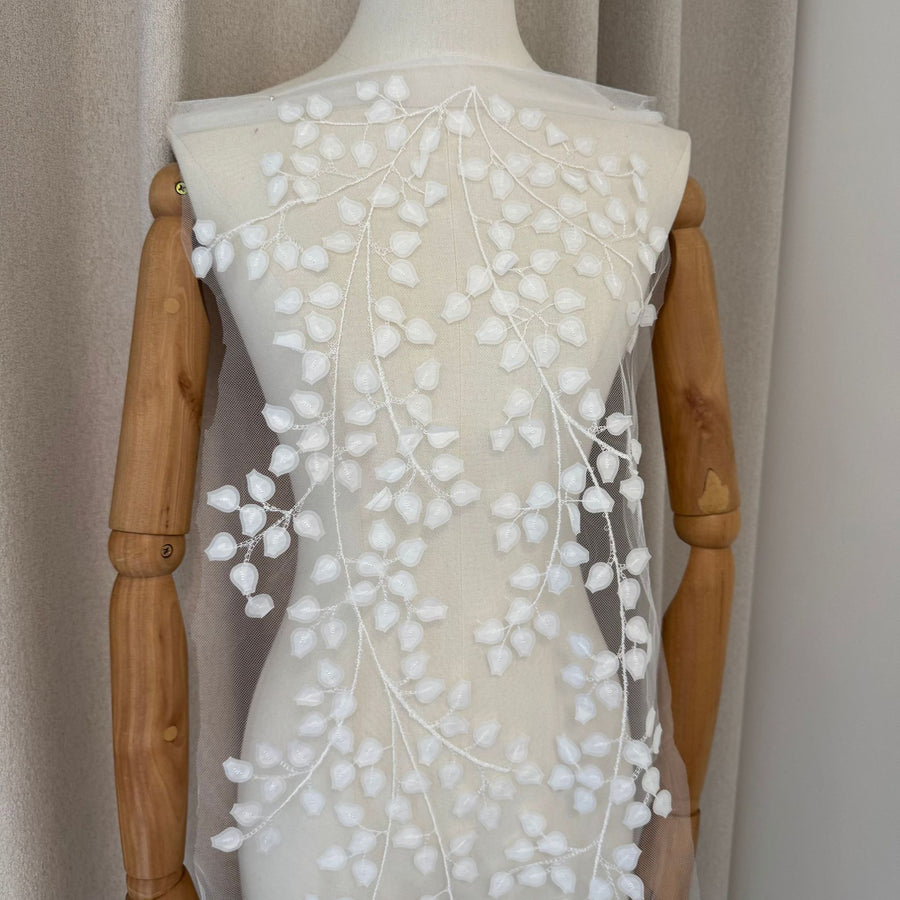 Zh474 3d leaf embroidered fabric lace for apparel, flexible embroidery for wedding dresses, diy fashion dresses