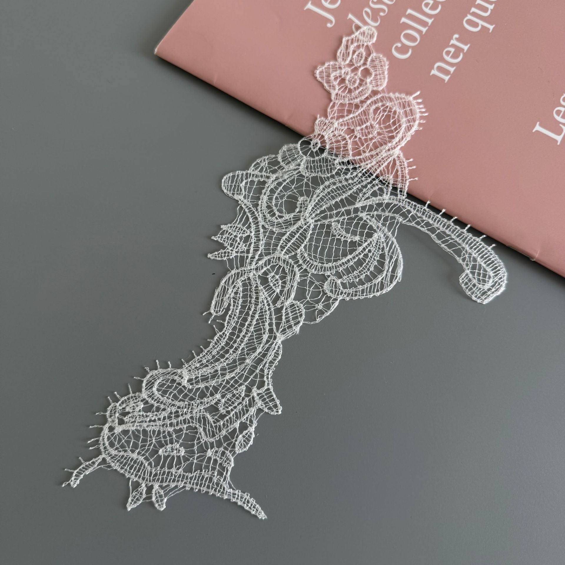 Lace creative lace fabric fish silk thread women's dress decoration designer accessories fabric transformation R272