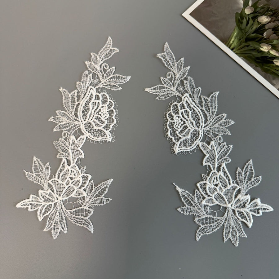 Hollow Lace Embroidery Applique Pair - Fish Silk Thread Headgear & Wedding Dress Collar Accessory (R164)
