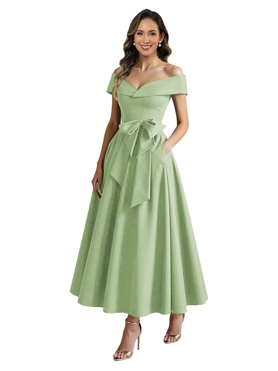 Plus size evening gown for women - satin wedding bridesmaid dress, perfect for annual meetings, performances, and special occasions. flattering and figure-enhancing, designed for curvy women. a stylish choice for mothers