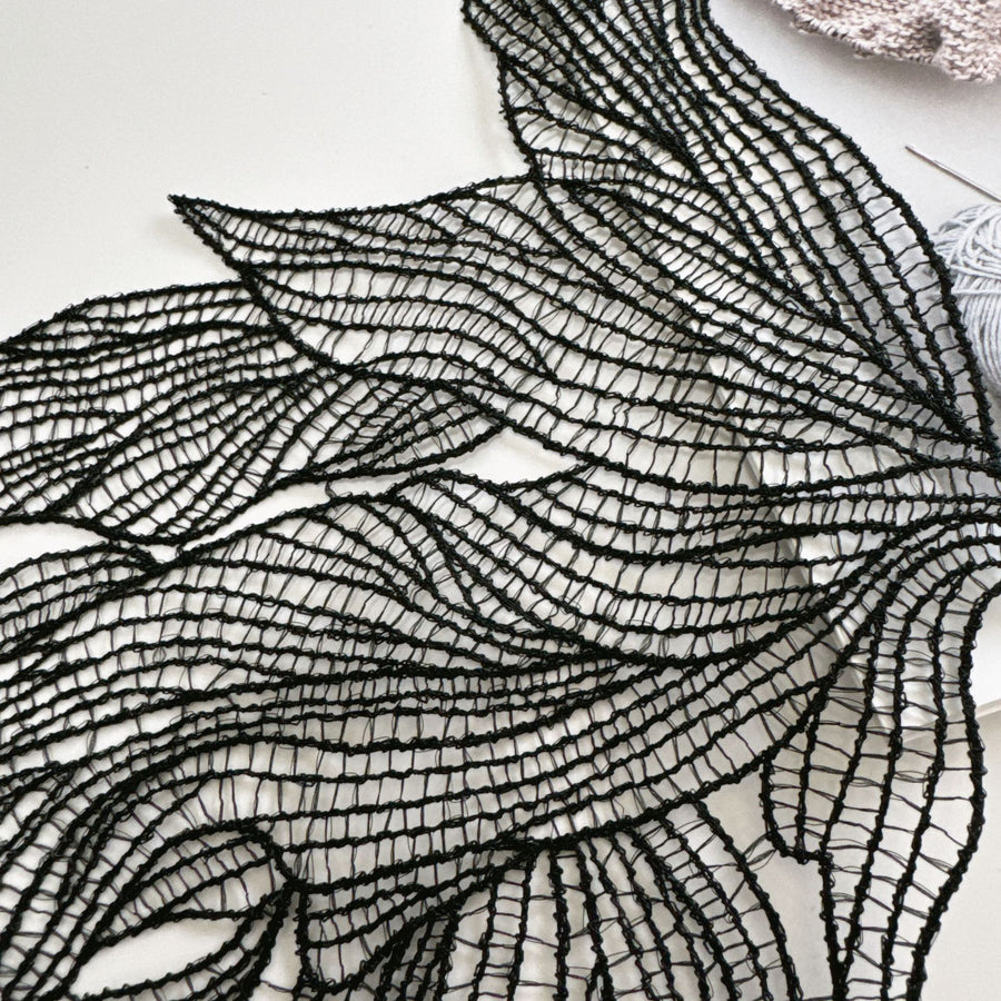 Black Butterfly Fish Silk Embroidery Lace Patch - DIY Clothing & Handmade Accessories Sticker (R70)