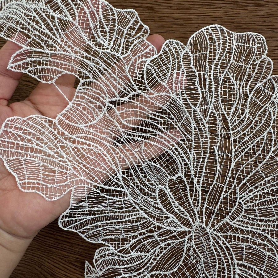 Large Water-Soluble Fish Silk Thread Flower - DIY Clothing, Wedding Dress & Hair Accessory (R270)